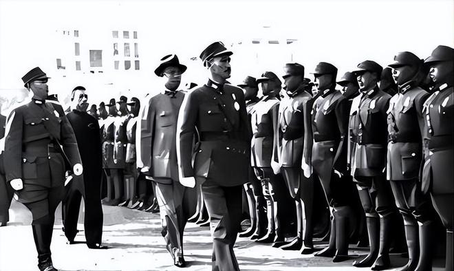 麻将胡了游戏南京解放后一名身穿旗袍的优雅女子来到35军：让你们政委来见我(图6)