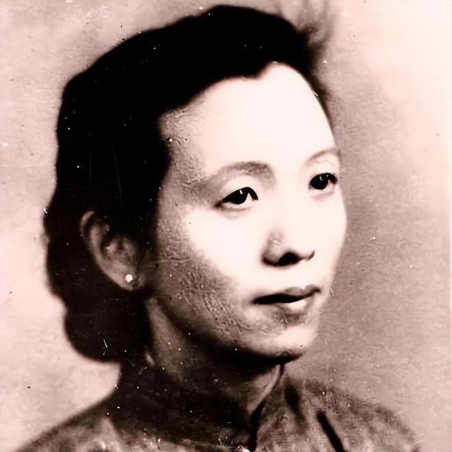 麻将胡了游戏南京解放后一名身穿旗袍的优雅女子来到35军：让你们政委来见我(图5)